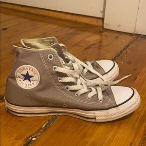 grey converse high tops